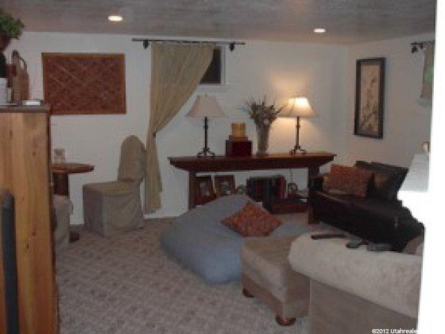 160 S Main St, Providence, UT 84332 — photo 2