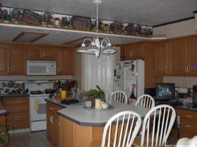 160 S Main St, Providence, UT 84332 — photo 3