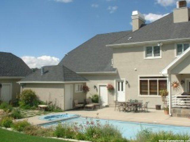 10203 Loridan Ln, Sandy, UT 84092 — photo 2