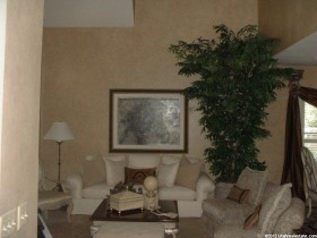 10203 Loridan Ln, Sandy, UT 84092 — photo 6