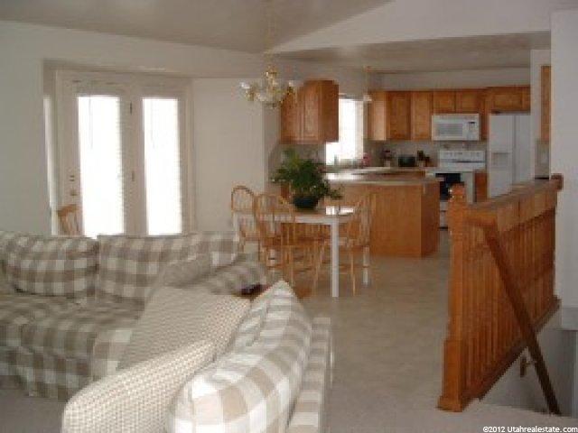 3958 N 2750 W, Farr West, UT 84404 — photo 3