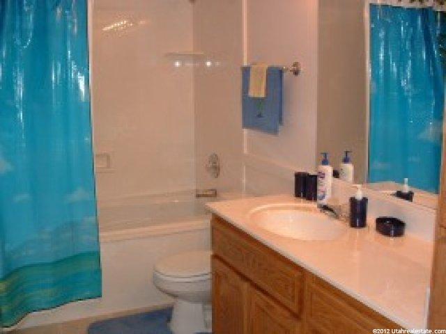3958 N 2750 W, Farr West, UT 84404 — photo 6