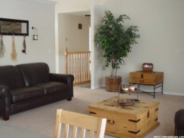 850 W 3050 S, Syracuse, UT 84075 — photo 5