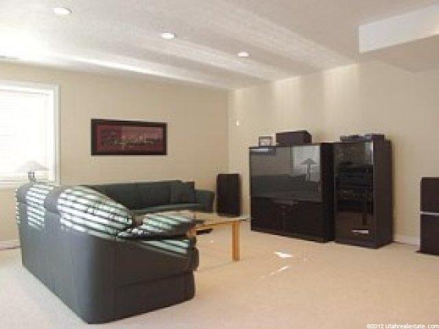 3256 Lantern Hill Ct, Sandy, UT 84093 — photo 6