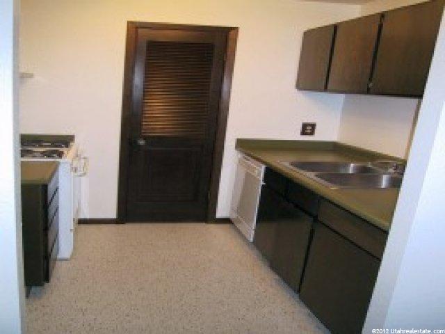 5324 S 570 E #H, Murray, UT 84107 — photo 3