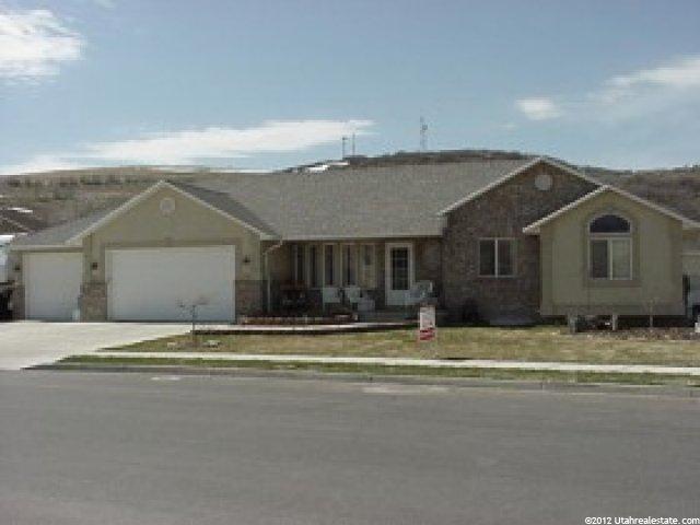 7825 S 2000 E, South Weber, UT 84405 — photo 2