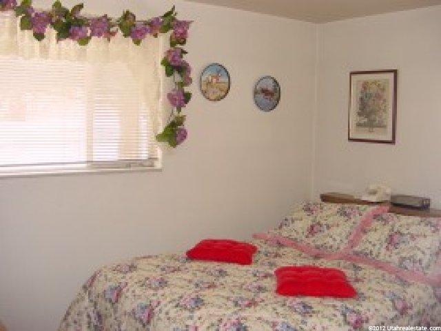 277 S 500 E, Clearfield, UT 84015 — photo 2