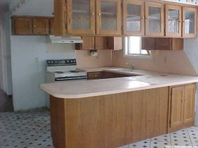 821 S 500 W, Tremonton, UT 84337 — photo 4