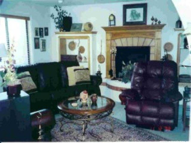 1075 N 1000 E, Layton, UT 84040 — photo 3