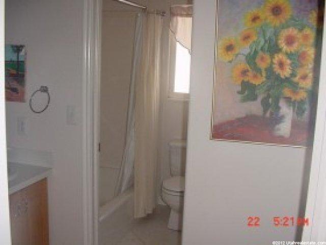 476 W 3925 N, Pleasant View, UT 84414 — photo 8
