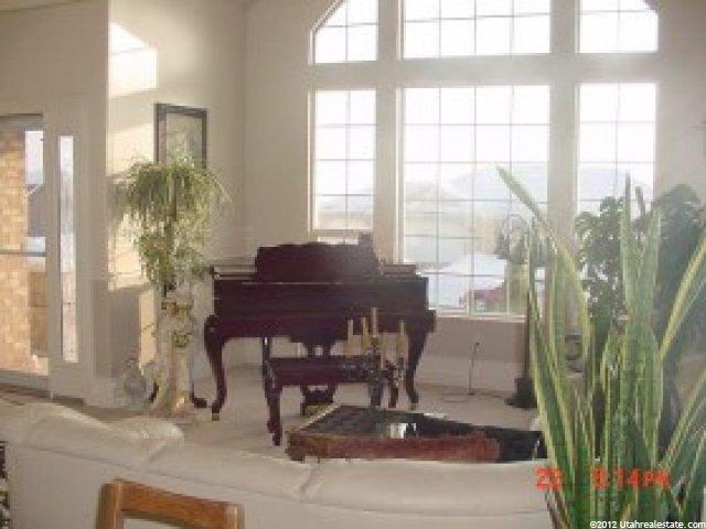476 W 3925 N, Pleasant View, UT 84414 — photo 2