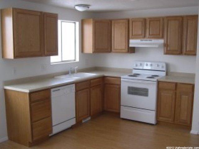 2411 N 970 W, Clinton, UT 84015 — photo 5