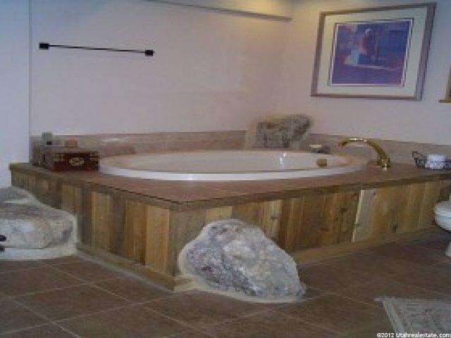 6040 Sharon Cir, Ogden, UT 84403 — photo 7