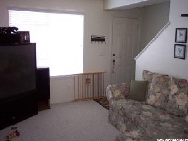 1067 Fort Ln, Ogden, UT 84404 — photo 3