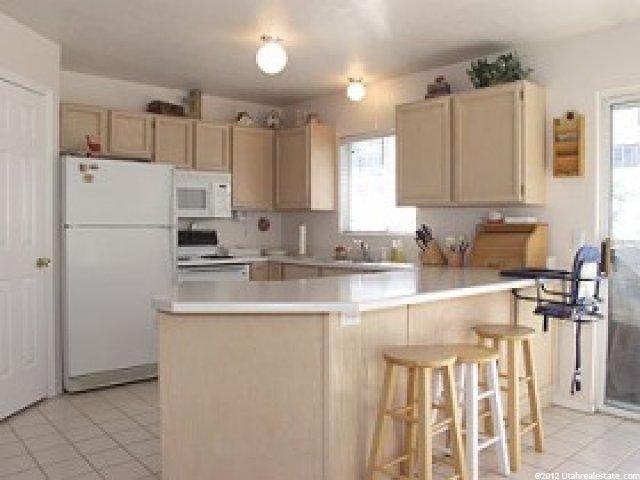 1277 Eagle Nest Dr, Murray, UT 84123 — photo 3