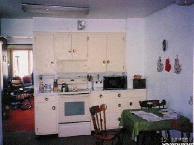 318 E 100 S, Grace, ID 83241 — photo 3
