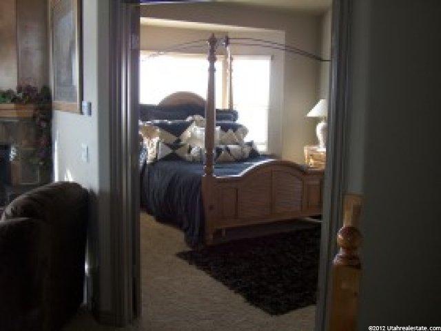 3883 Salinas Dr, Riverton, UT 84065 — photo 4