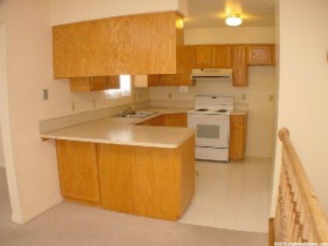 545 Allanwood Pl, Layton, UT 84040 — photo 2
