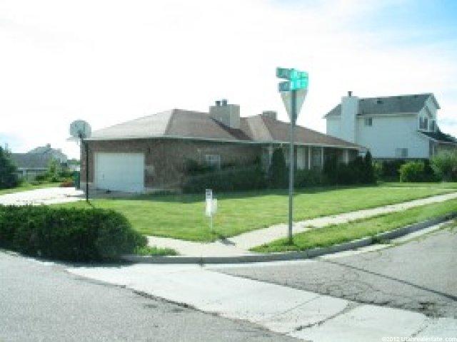 545 Allanwood Pl, Layton, UT 84040 — photo 8