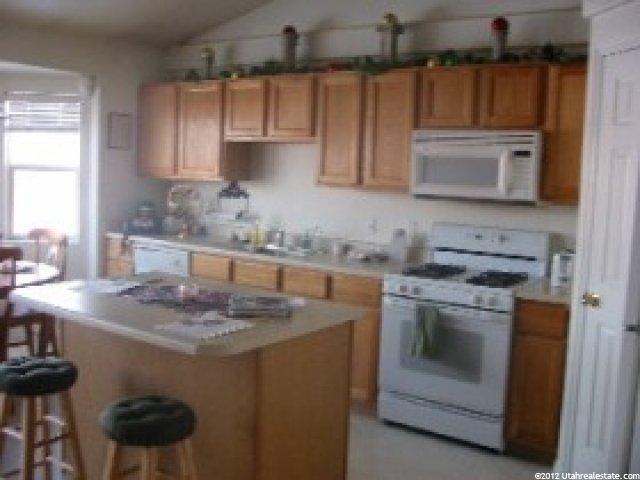 1430 N 2100 W, Layton, UT 84041 — photo 5