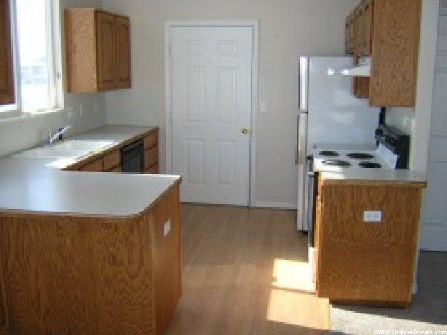 738 E 425 S, Layton, UT 84041 — photo 4