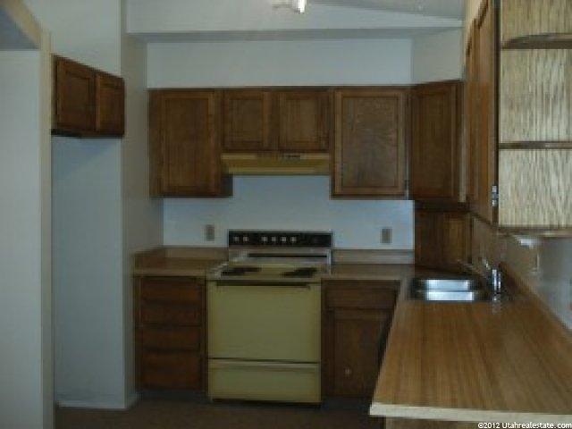 2602 Peach Cir, Santa Clara, UT 84765 — photo 2