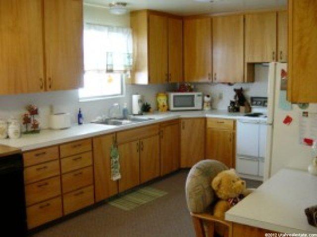 4880 S 2500 W, Roy, UT 84067 — photo 4