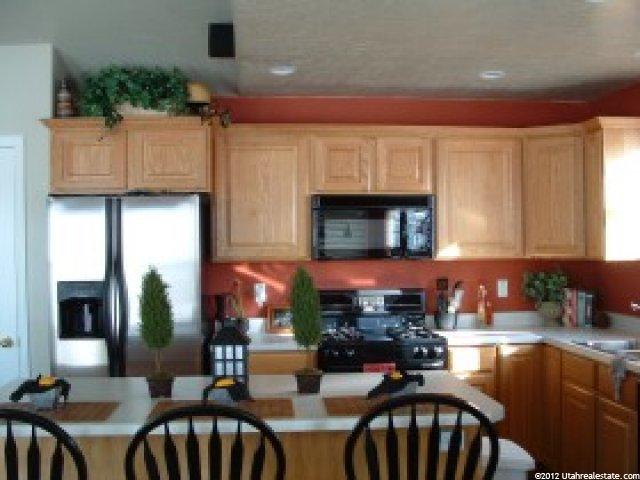 2967 W 1950 N, Clinton, UT 84015 — photo 2