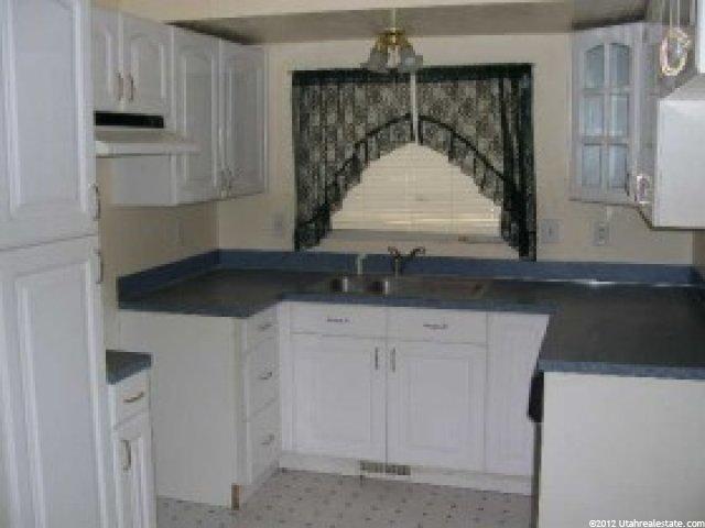 4621 S 3850 W, Roy, UT 84067 — photo 2
