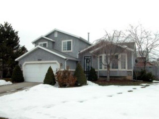 7929 Broken Ridge Dr, Sandy, UT 84094 — photo 2