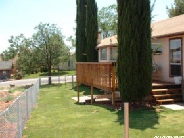 2594 Circle Dr, Santa Clara, UT 84765 — photo 2