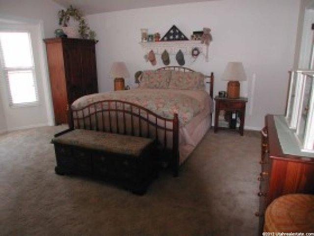 1439 N 400 W, Centerville, UT 84014 — photo 2