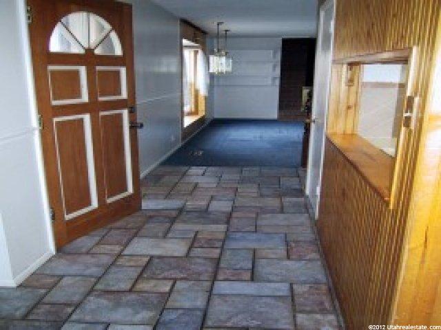 2025 S 700 W, Woods Cross, UT 84087 — photo 2