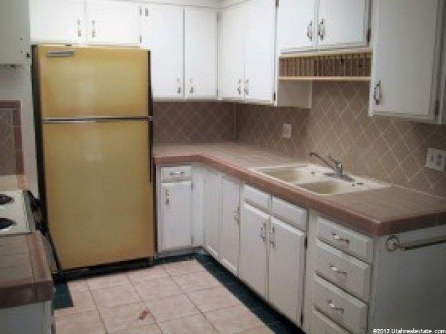 2025 S 700 W, Woods Cross, UT 84087 — photo 4
