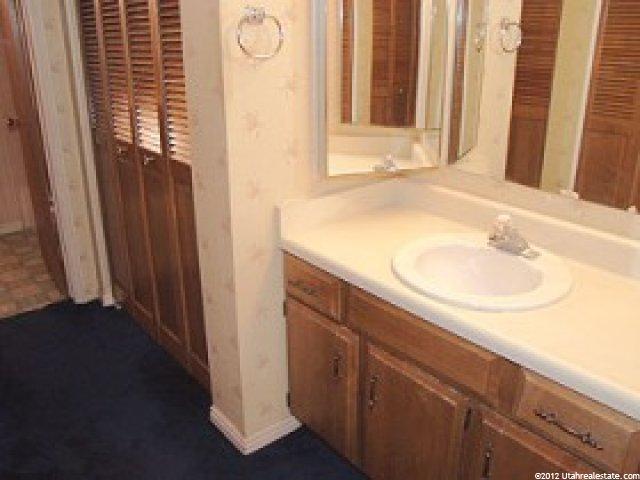 6894 S 670 E #15, Midvale, UT 84047 — photo 8