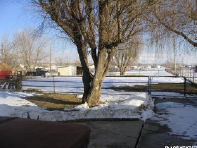 4604 Midland Dr, Roy, UT 84067 — photo 2