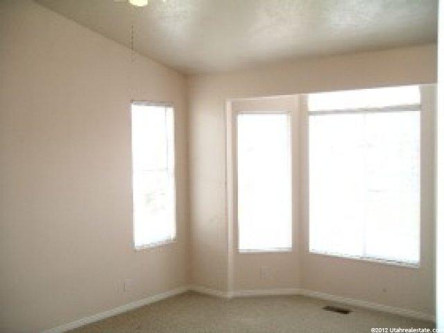 259 E Shadowbrook Ln, Kaysville, UT 84037 — photo 5