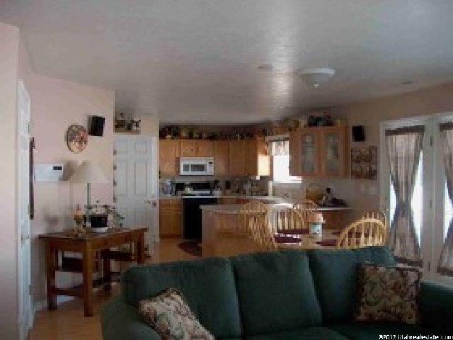 742 W 500 N, Tremonton, UT 84337 — photo 2