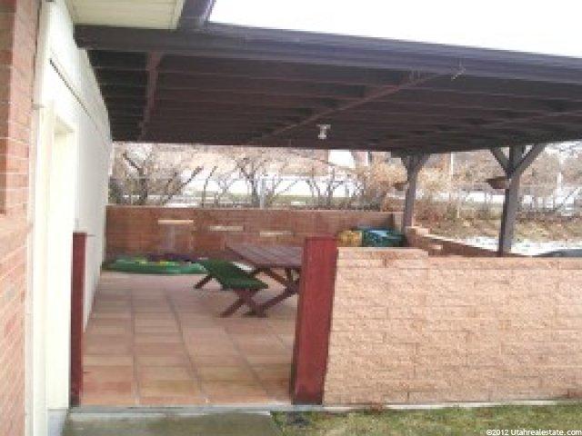 139 W 2700 S, Bountiful, UT 84010 — photo 2
