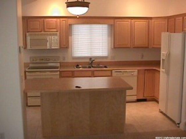 2010 W 5900 S, Roy, UT 84067 — photo 2