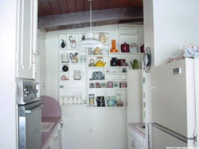1475 Laurel Dr, Ogden, UT 84403 — photo 2