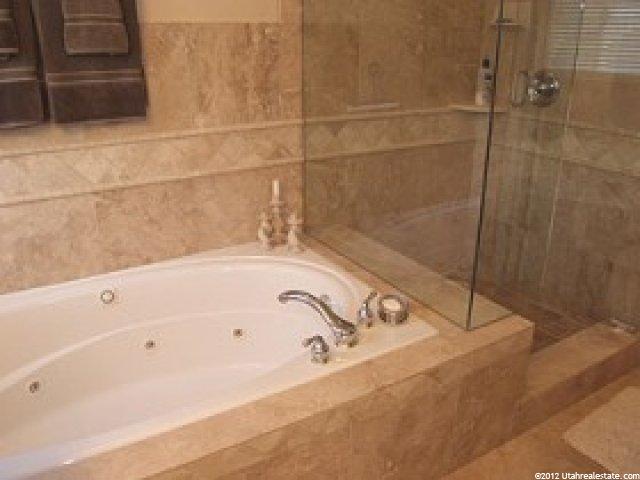 2084 Sample Cv, Sandy, UT 84093 — photo 8
