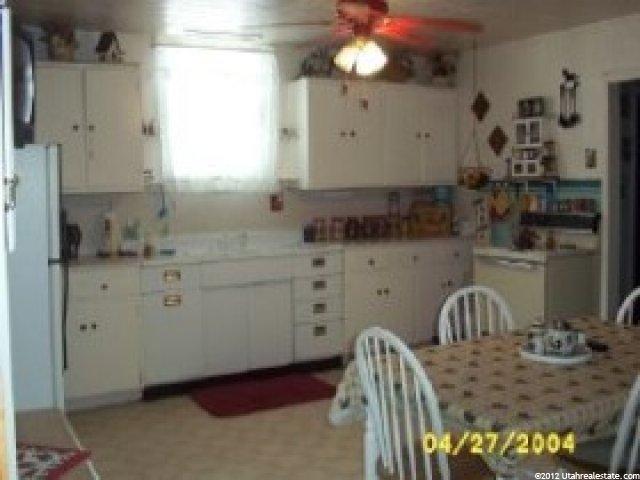 1016 W 800 N, Clinton, UT 84015 — photo 3