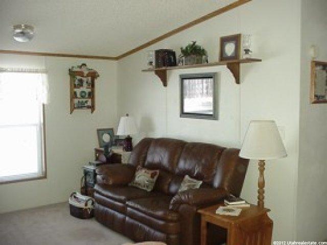 8750 Wild Rose Ln, Portage, UT 84331 — photo 4