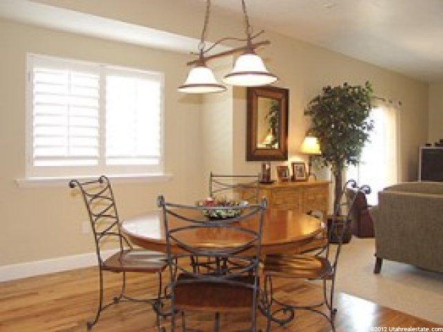 9521 Candle Tree Ln, Sandy, UT 84092 — photo 4