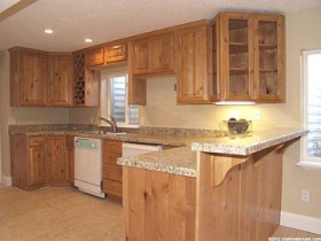 9521 Candle Tree Ln, Sandy, UT 84092 — photo 6
