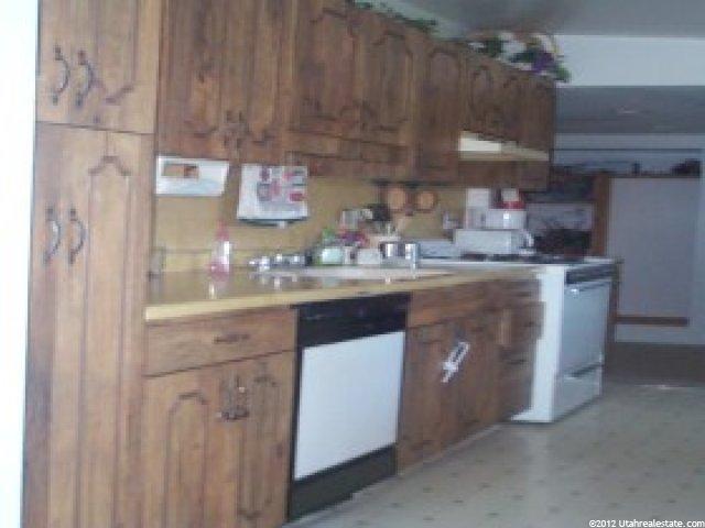 1309 Kent Cir, Layton, UT 84041 — photo 4