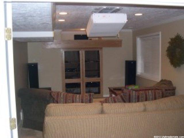 1874 E 10300 S, Sandy, UT 84092 — photo 7