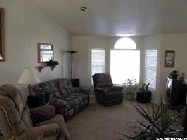 933 E 1375 N, Ogden, UT 84404 — photo 2