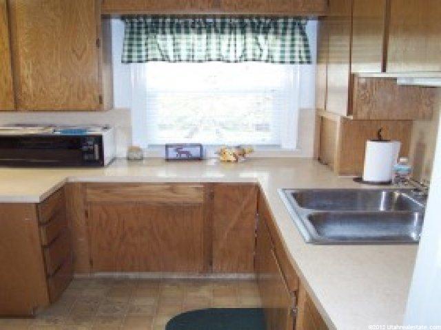 3 Gibbs Cir, South Ogden, UT 84405 — photo 6